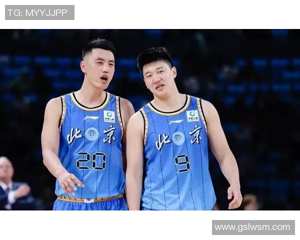 北京男篮新赛季12人名单浮出水面：10人根本敲定，4人争2方位